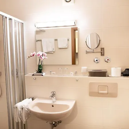 Haus Am Berg Apartment