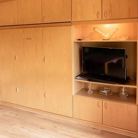 Haus Am Berg Apartment